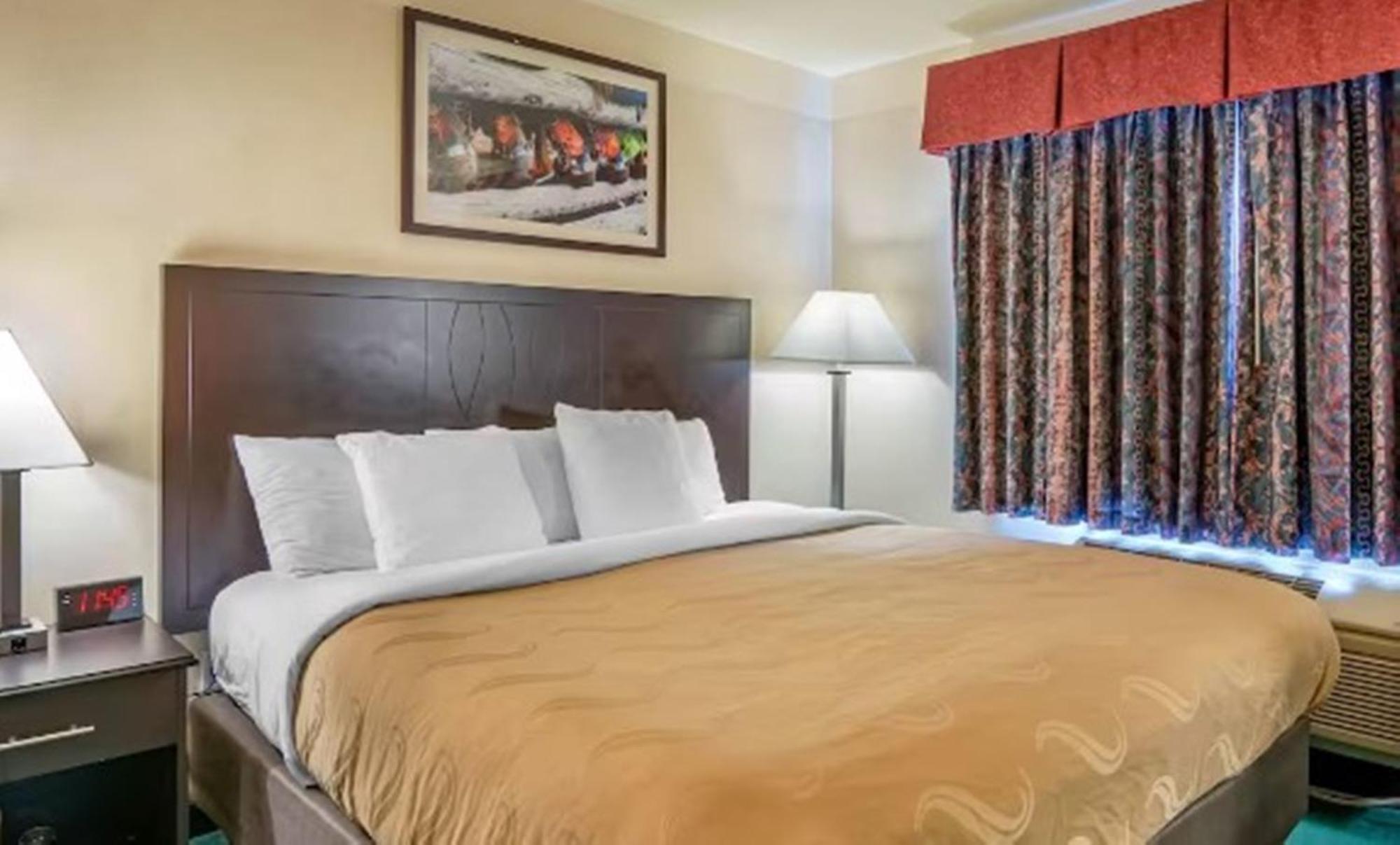 Quality Inn Great Bend Exterior foto